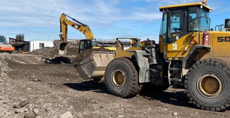 Arriendo de maquinaria para movimiento de tierra y construcción en Curicó